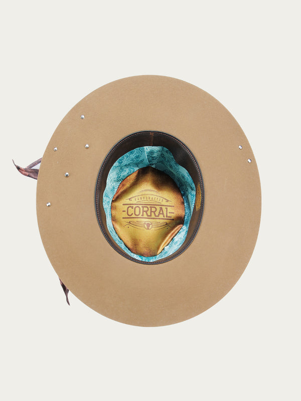 Corral Boots H0014 - SAND COWGIRL HAT WITH FABRIC HATBAND WITH CONCHOS