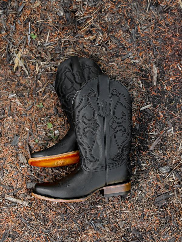 Corral Boots Z5167 - WOMEN'S BLACK ON BLACK EMBROIDERY SQUARE TOE COWBOY BOOT