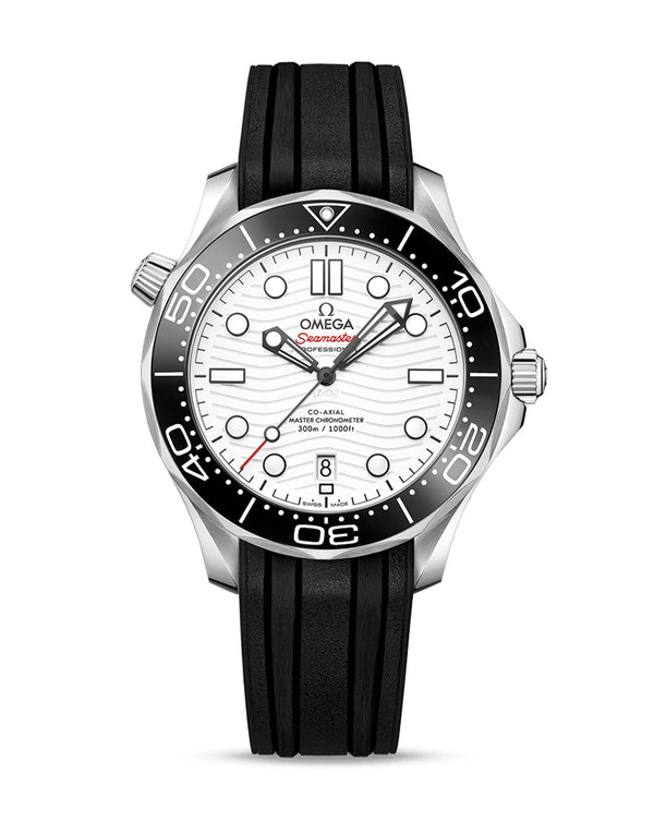 cortina OMEGA Seamaster Diver 300M Co‑Axial Master Chronometer 42mm Steel Case White Dial Black Rubber Strap