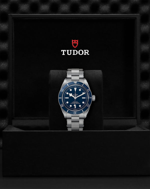 Cortina TUDOR Black Bay 58 39mm Steel Case Blue Dial Steel Bracelet