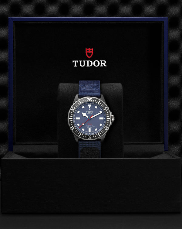 Cortina TUDOR Pelagos FXD "Alinghi Red Bull Racing" Edition