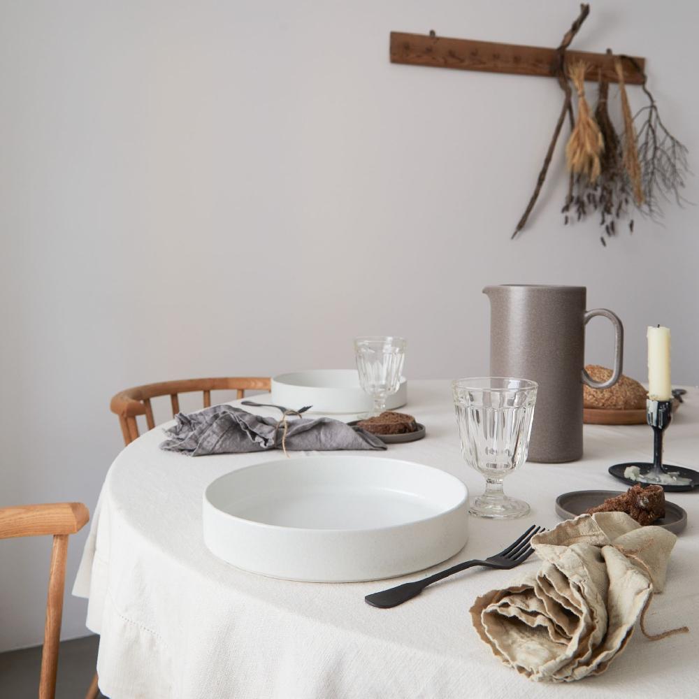 Costa Nova 12-piece Dinnerware Set With Soup / Pasta Bowl Redonda