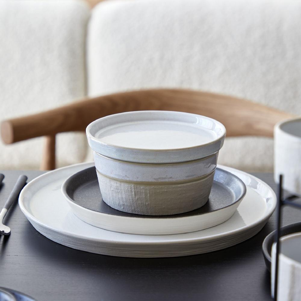 Costa Nova Appetizer Round Plate Nótos