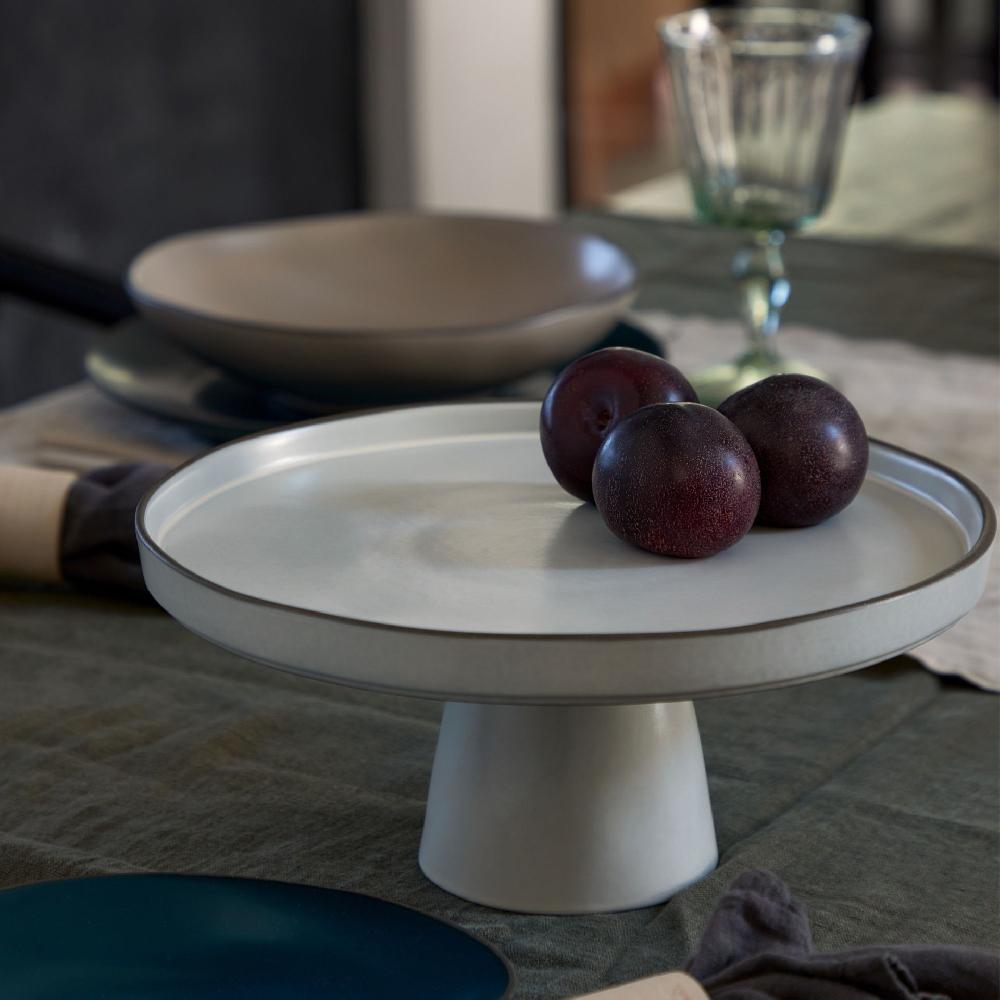 costa nova Footed Plate Stacked Organic