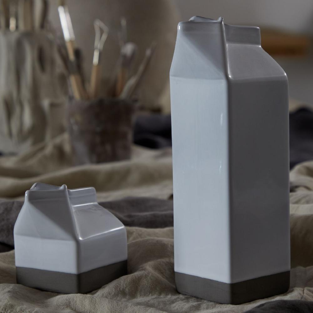 costa nova Pitcher Festa