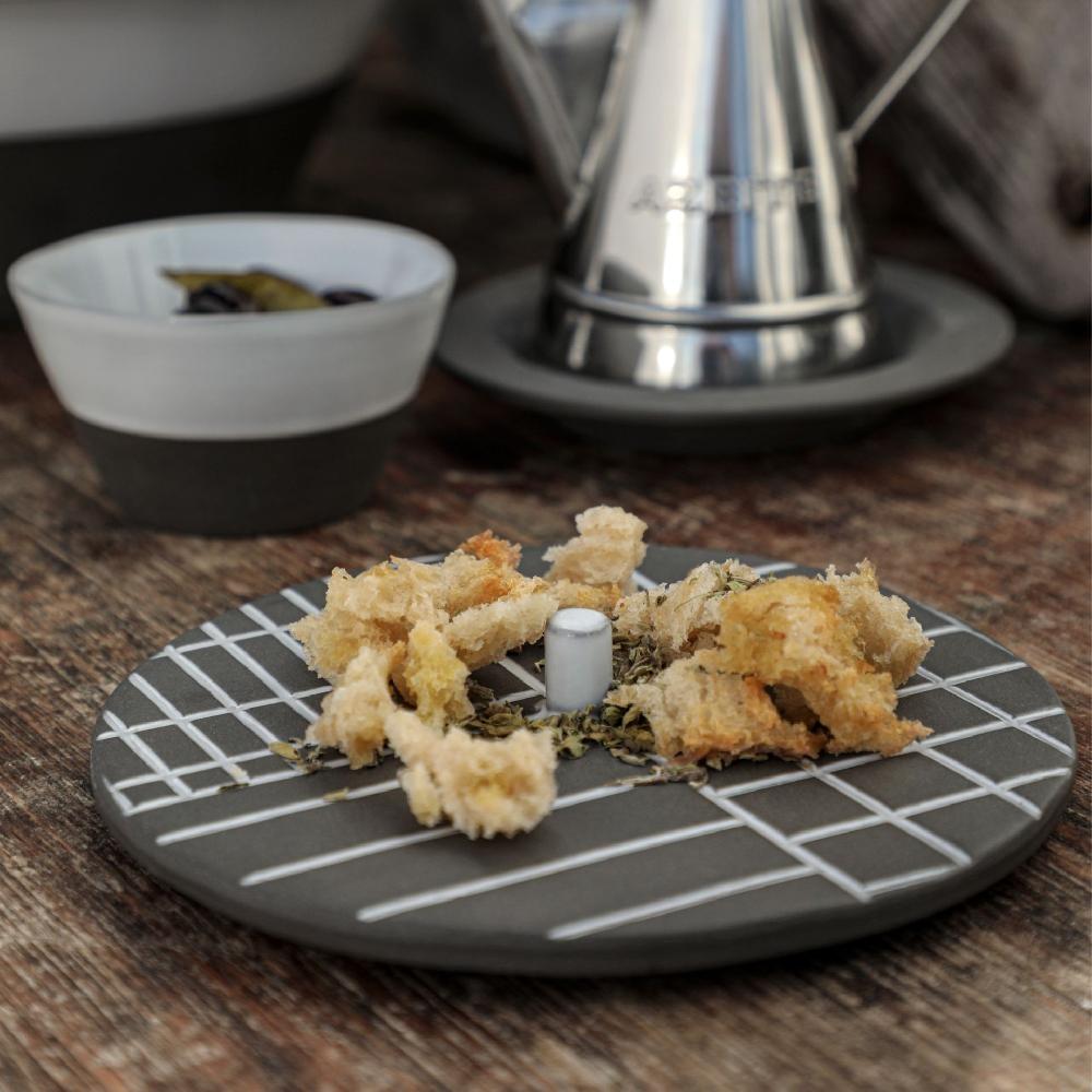 Costa Nova Presentation Plate / Cover Plano