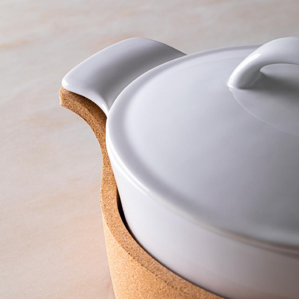 Costa Nova Gift Oval Covered Casserole With Cork Tray Ensemble Casafina By COSTA NOVA