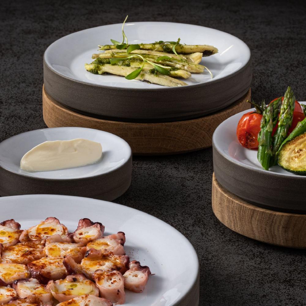 Costa Nova Large Oak Wood Lid / Pillow Plate Coastland