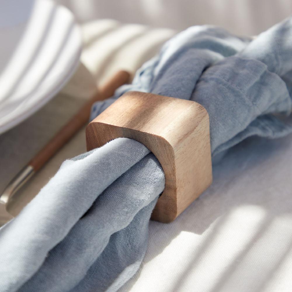 Costa Nova Set 4 Square Wood Napkin Rings Napkin Ring Collection - Wood