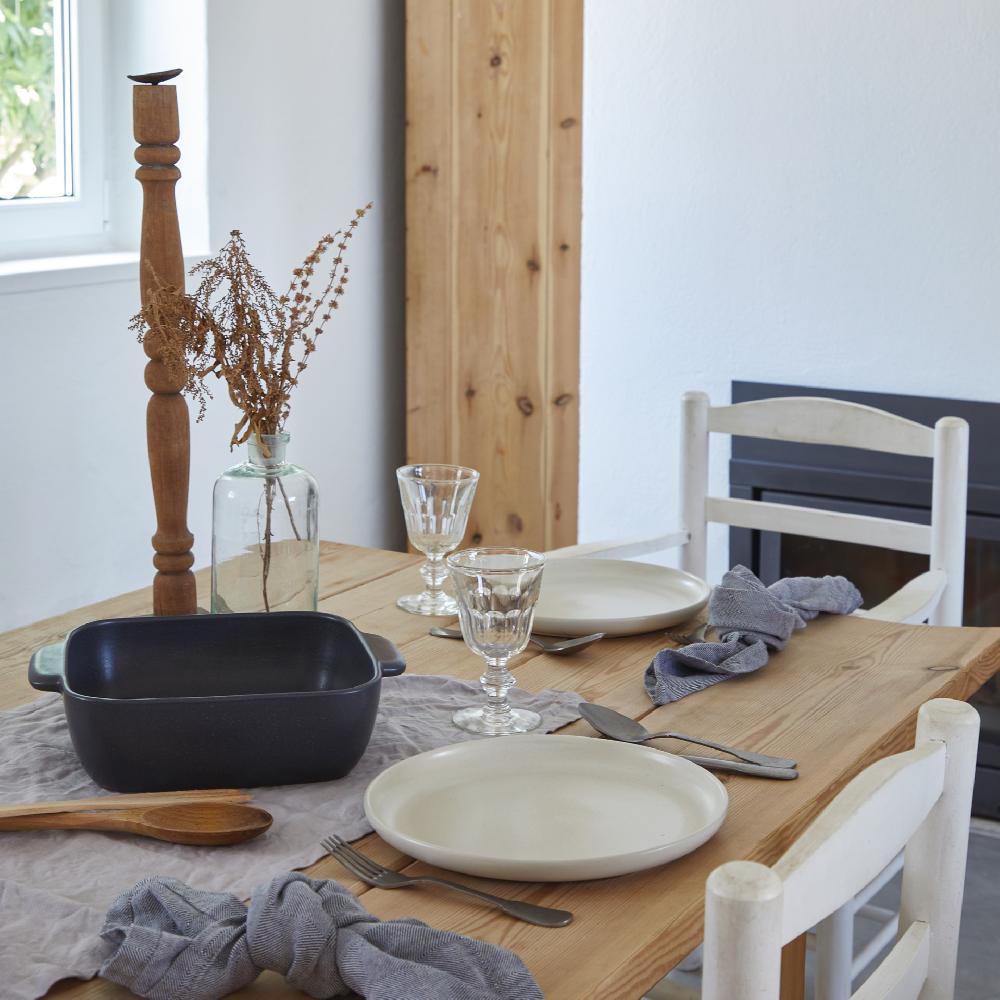 Costa Nova Square Baker Pacifica Casafina By COSTA NOVA