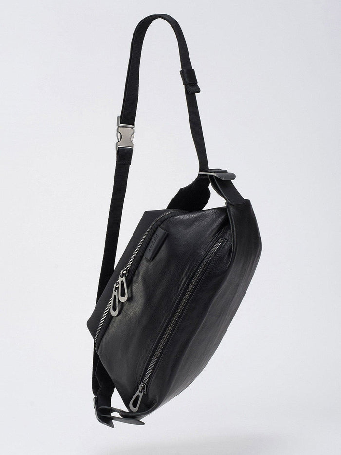 Côte & Ciel Isarau M Alias Leather Black