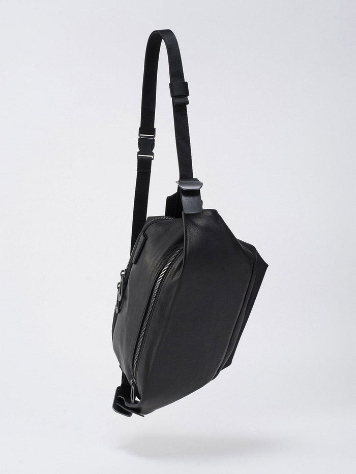 côte & ciel Isarau M Alias Leather Black