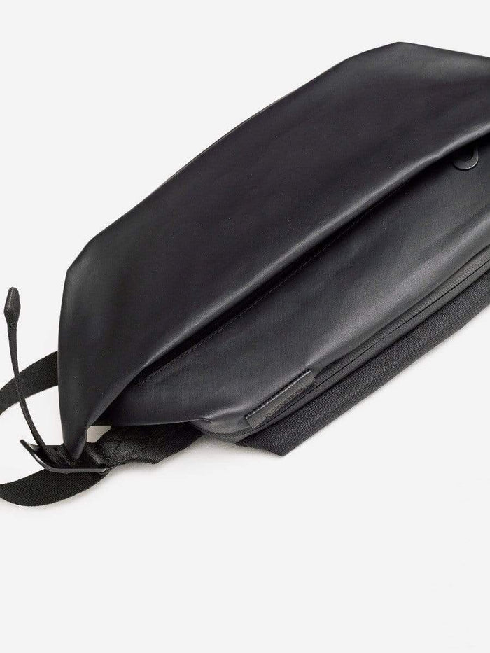 côte & ciel Isarau S Obsidian Black