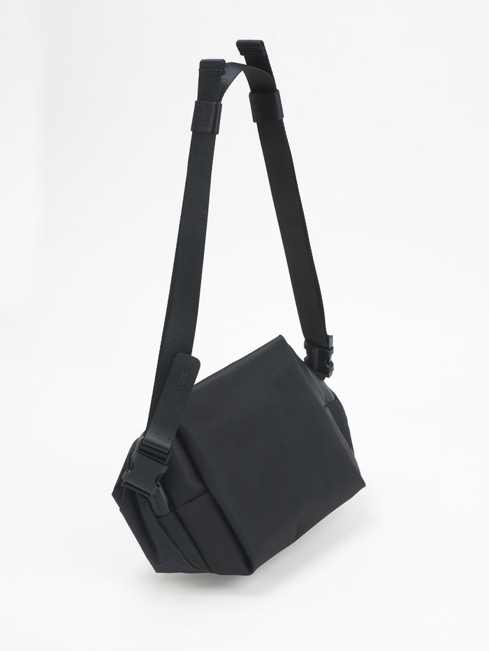 Côte & Ciel Neda Komatsu Onibegie Nylon Black