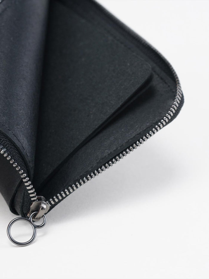 Côte & Ciel Zippered Wallet L Recycled Leather Black