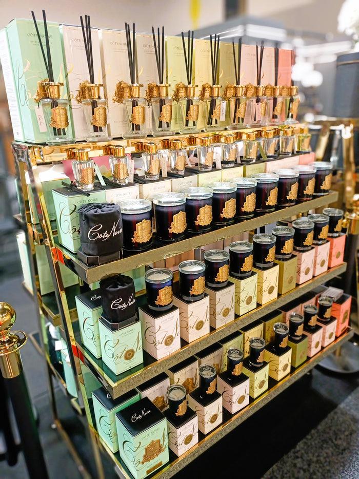 Côte Noire Cote Noire Candles - Dark Vessel With Gold Badge - Summer Pear