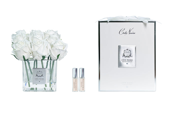 côte noire Cote Noire Couture 9 Rose Buds - Square Clear Vase - Silver & White - SVS901