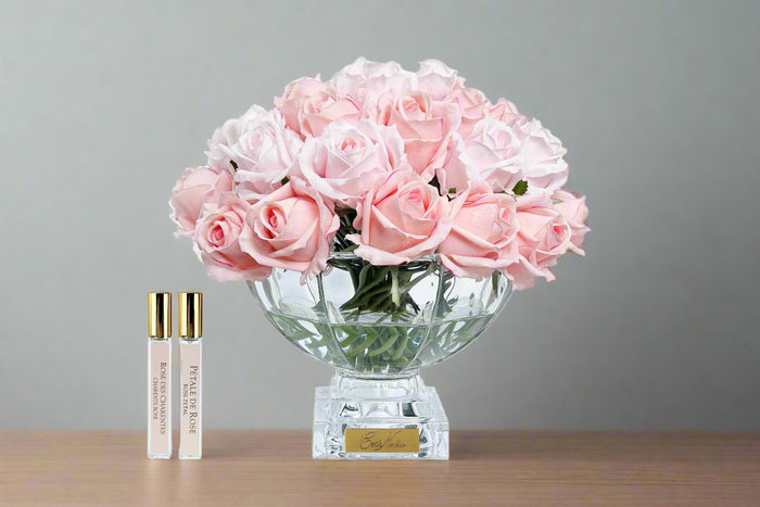 côte noire ** NEW ** Cote Noire Luxury Centrepiece 37 Rose Bud Bouquet - Mixed Pink with Gold Badge - CPRB14