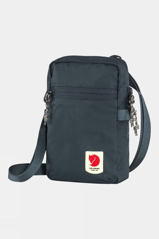 Cotswold High Coast Pocket Shoulder Bag