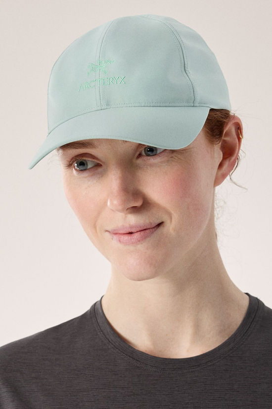 Cotswold Mens Bird Word Cap