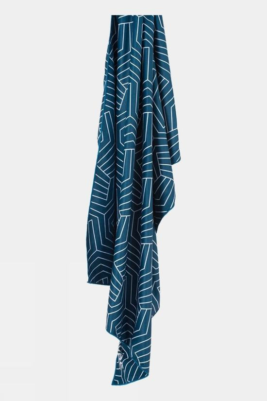 Cotswold SoftFibre Recycled Towel - Giant