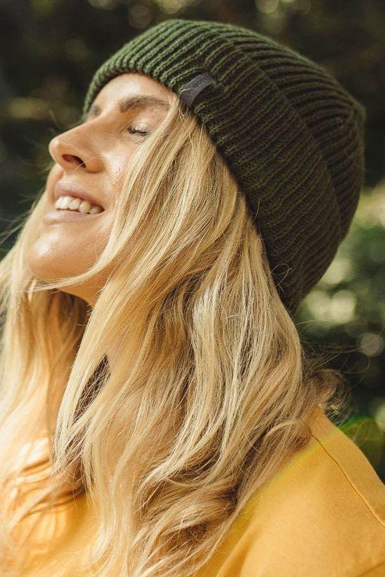 Cotswold Unisex Compass Recycled Acrylic Beanie