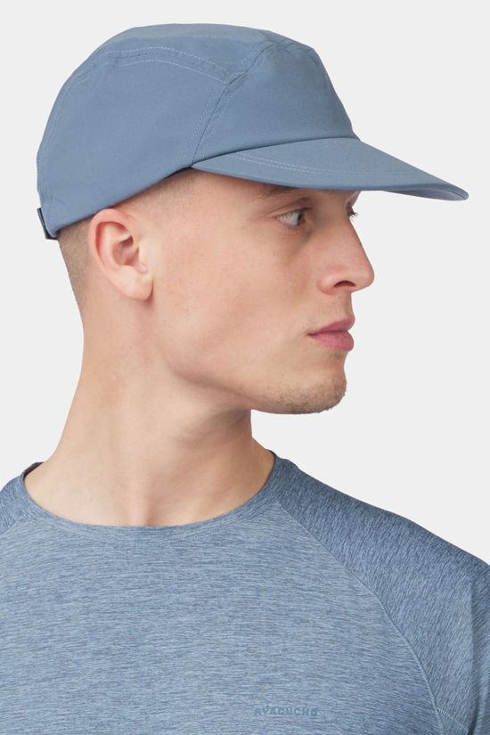 Cotswold Unisex Mountain Waterproof Cap