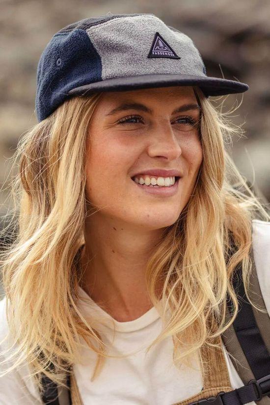 Cotswold Unisex Pine Recycled Polar Fleece Cap