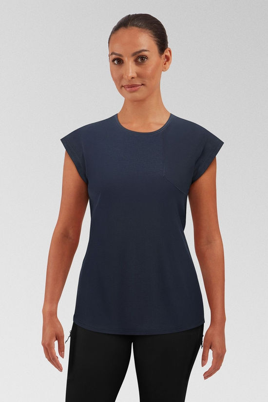 Cotswold Womens Silhouette T-Shirt