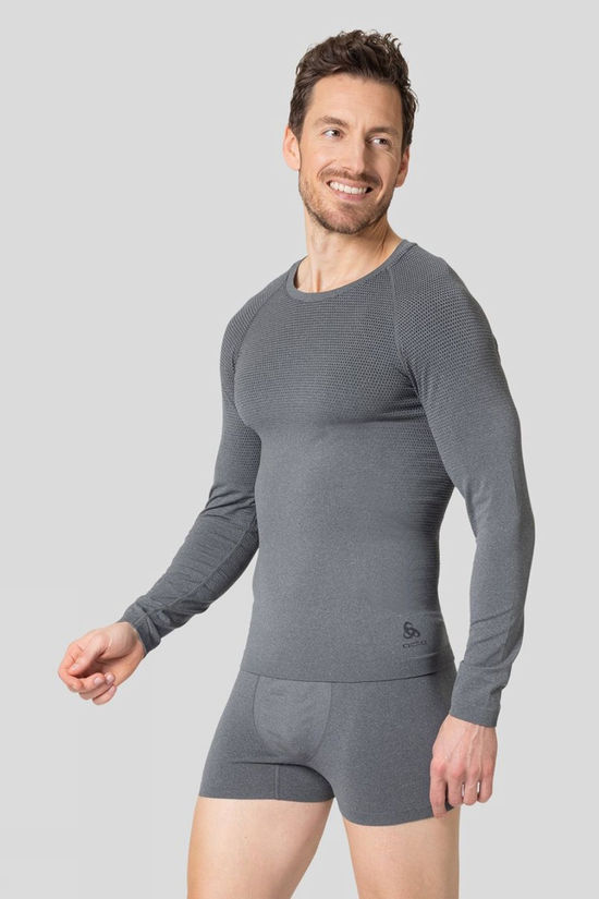 Cotswold Mens Performance Light Eco Long Sleeve Base Layer Top