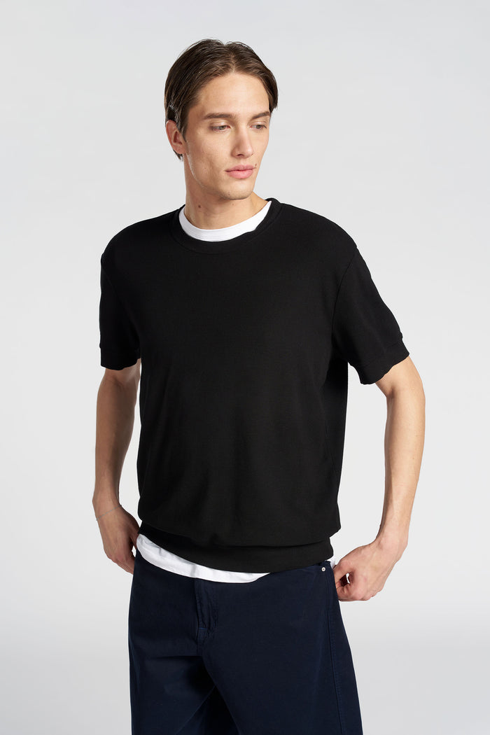 Cotton Citizen Hendrix Short Sleeve Crew Jet Black