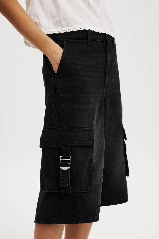 Cotton On 91 Baggy Denim Jort Cargo Y2k Washed Black