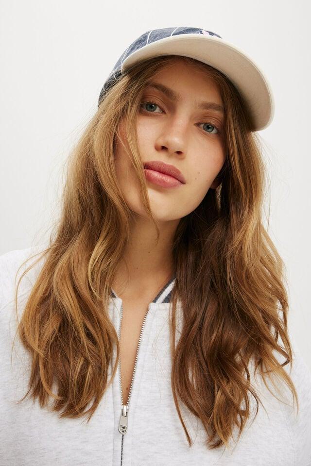 Cotton On Active Graphic Cap Heritage Blue Pinstripe B