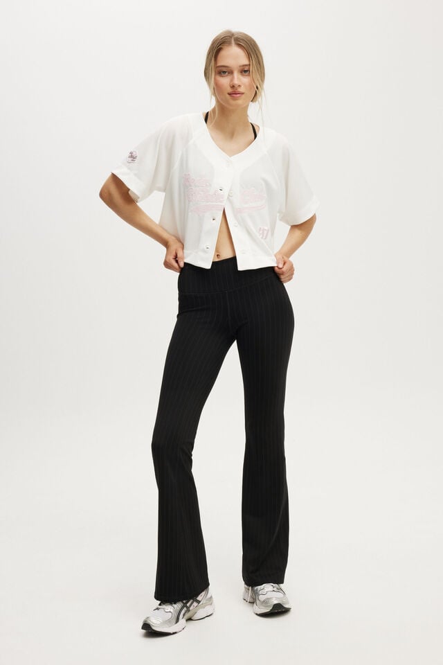 Cotton On Active Mesh Raglan Graphic Tee Coconut Milk/cherry Dream