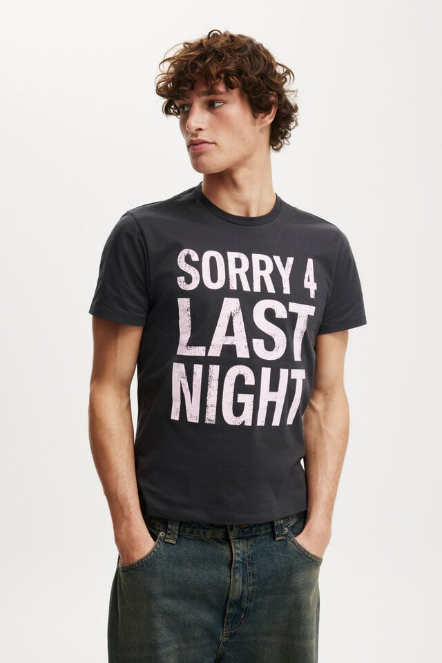 cotton on Baby Graphic T-Shirt washed black/sorry 4 last night