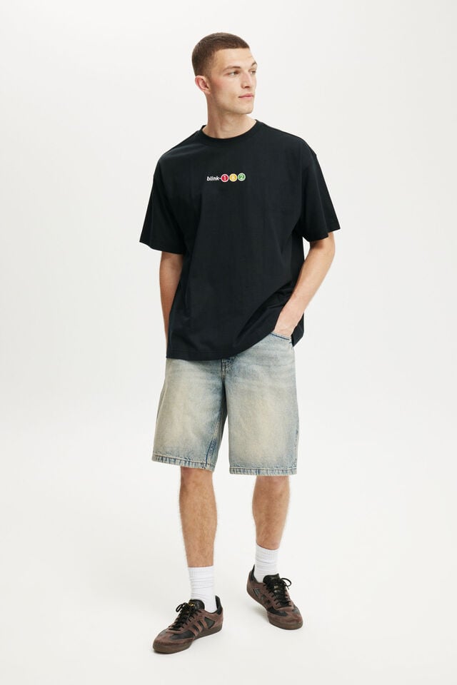 Cotton On Blink 182 Box Fit T-Shirt Lcn Bra Black / Blink 182 - Take Off
