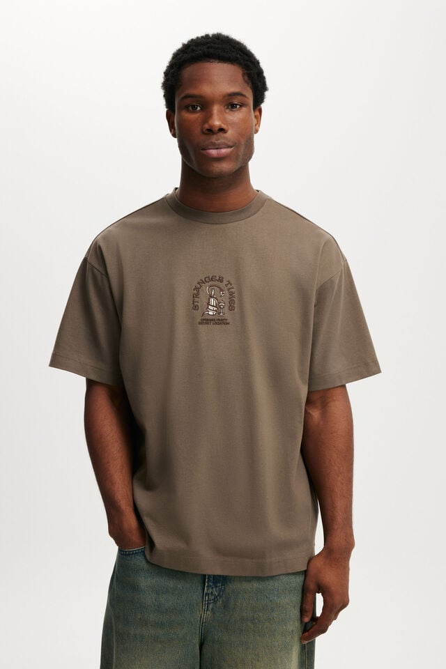 cotton on Box Fit Graphic T-Shirt cedar brown/opening party