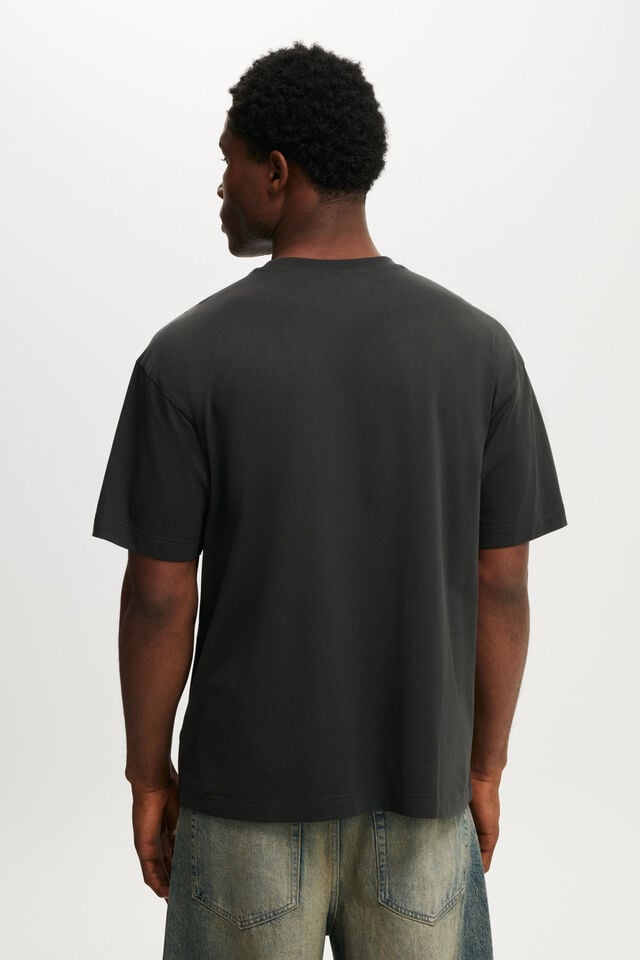 Cotton On Box Fit Graphic T-Shirt Washed Black/paradise