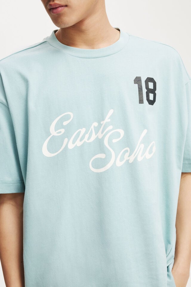 Cotton On Box Fit Graphic T-Shirt Young Blue/east London