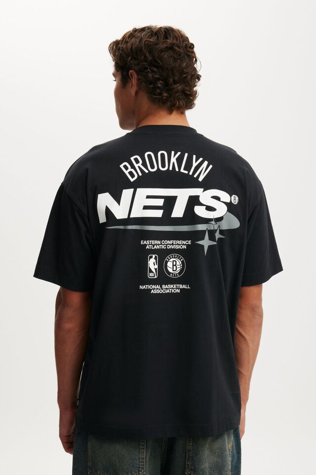 Cotton On Brooklyn Nets Box Fit T-Shirt Lcn Nba Black/ Brooklyn Nets Tonal Stars