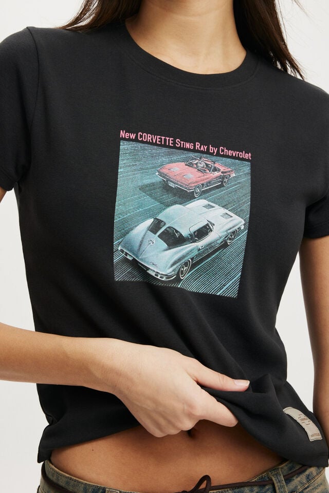 Cotton On Corvette Graphic Tee Lcn Gm Corvette Sting Ray/ Washed Black