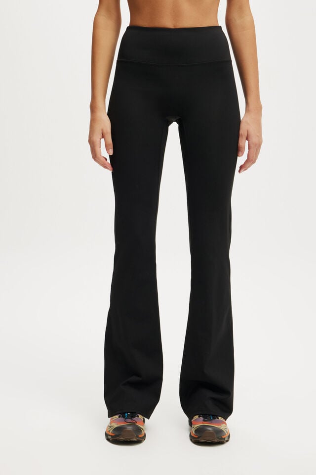 Cotton On 365 Highwaisted Flare Black