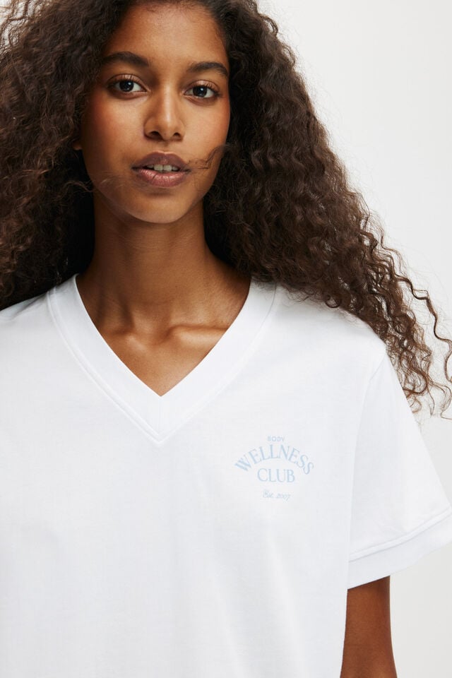 Cotton On Active V Neck Tshirt White/heritage Club