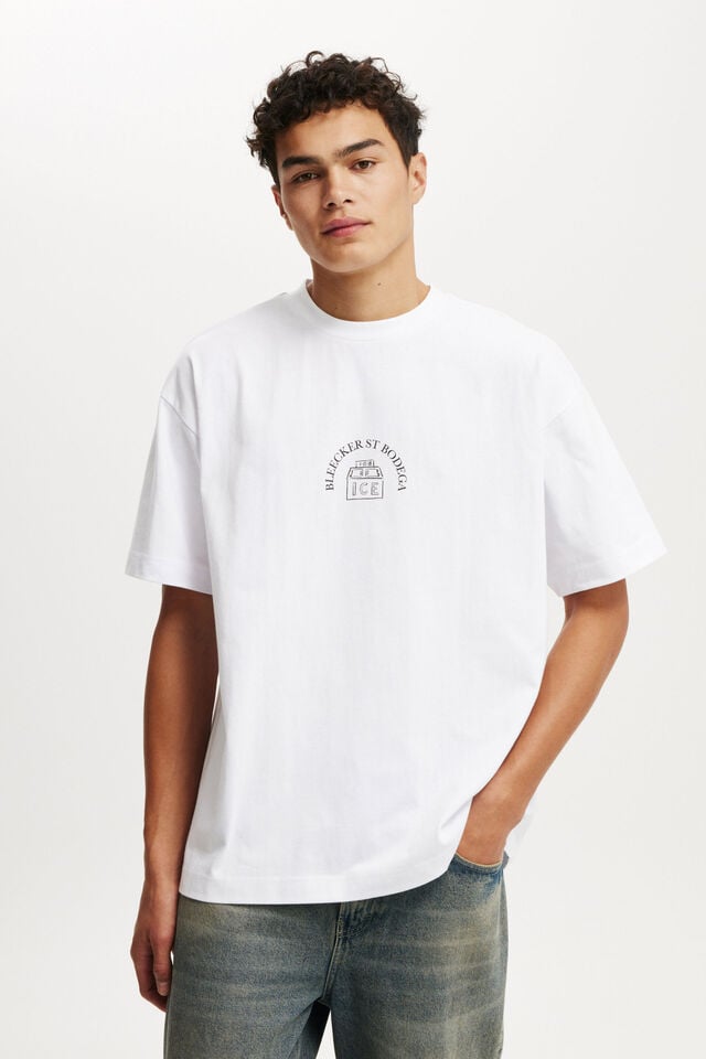 cotton on Box Fit Graphic T-Shirt white/bleeker st