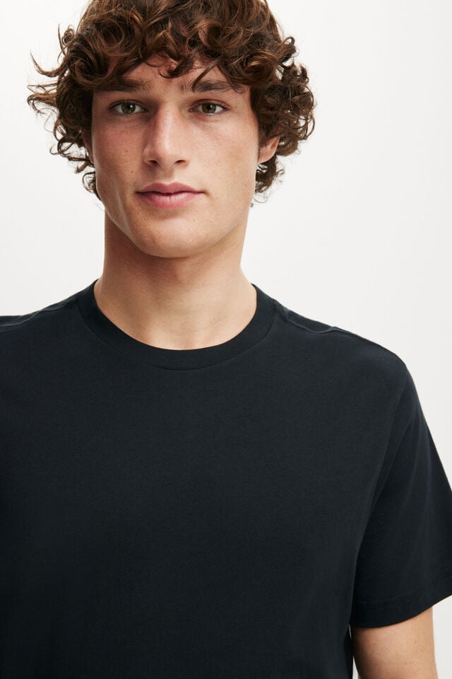 Cotton On Classic Fit T-Shirt Black