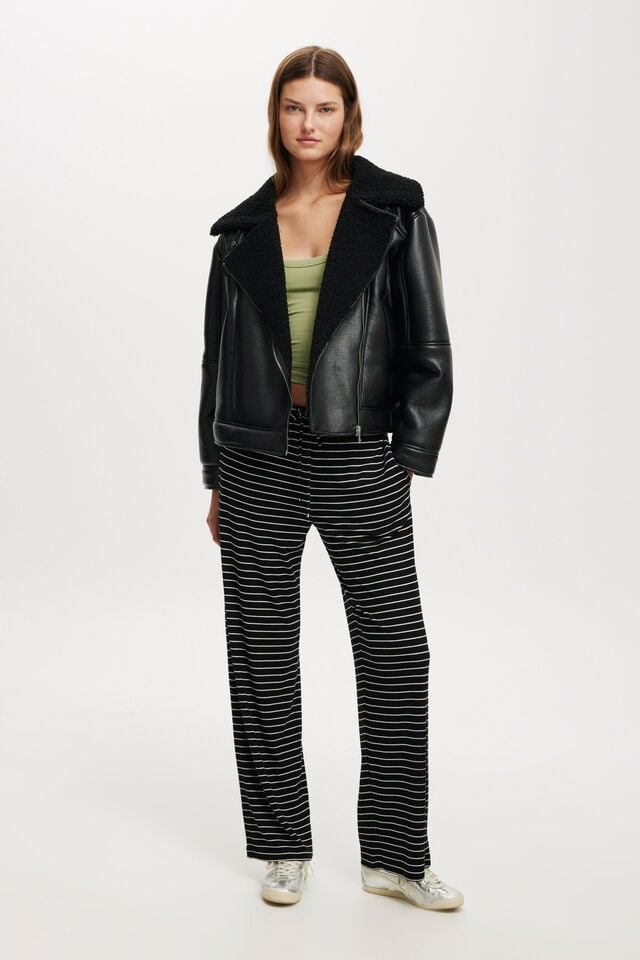 Cotton On Dakota Faux Leather Aviator Black