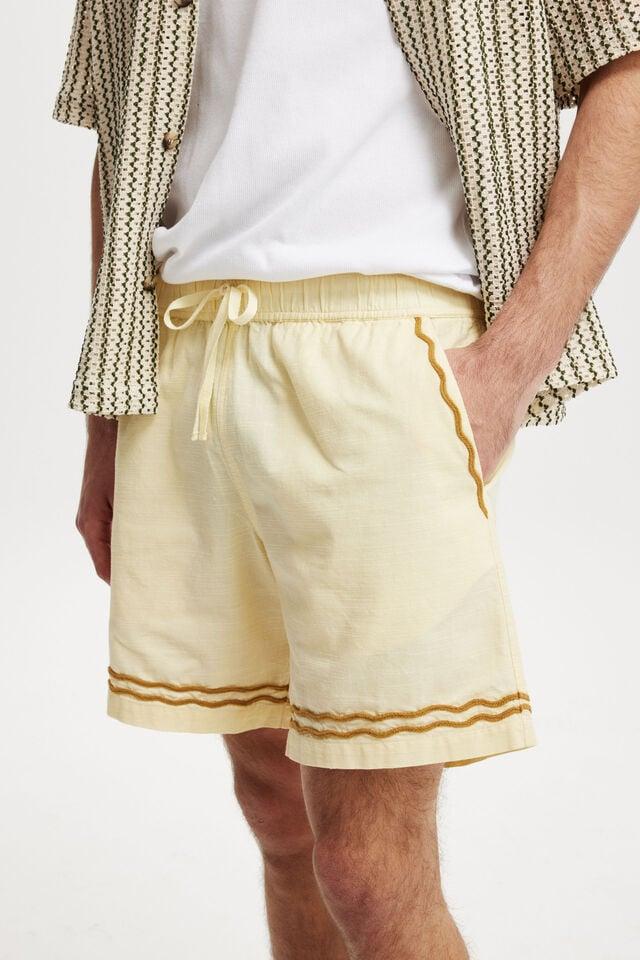 Cotton On Elevated Easy Short Lemon Border