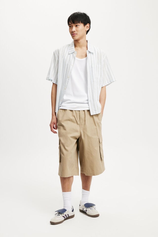 cotton on Super Baggy Cargo Short tan