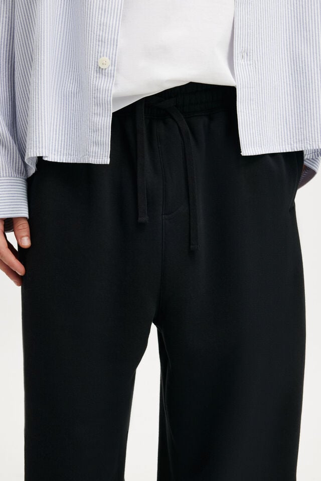 Cotton On Super Baggy Cuffed Sweatpant Black