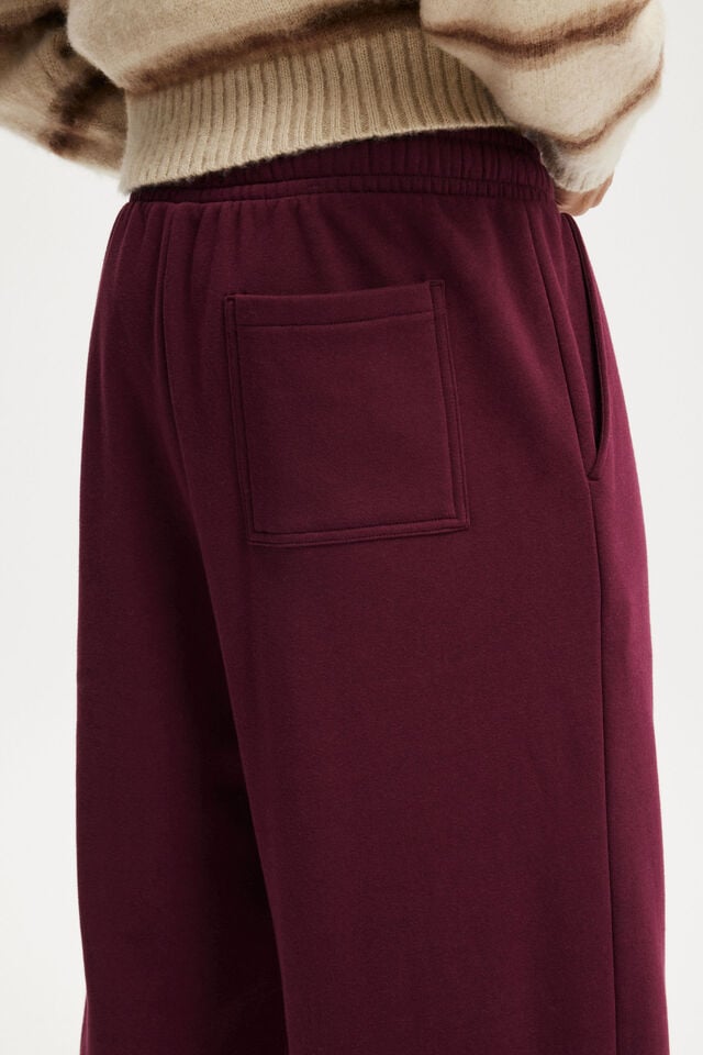 Cotton On Super Baggy Sweatpant Velvet Plum